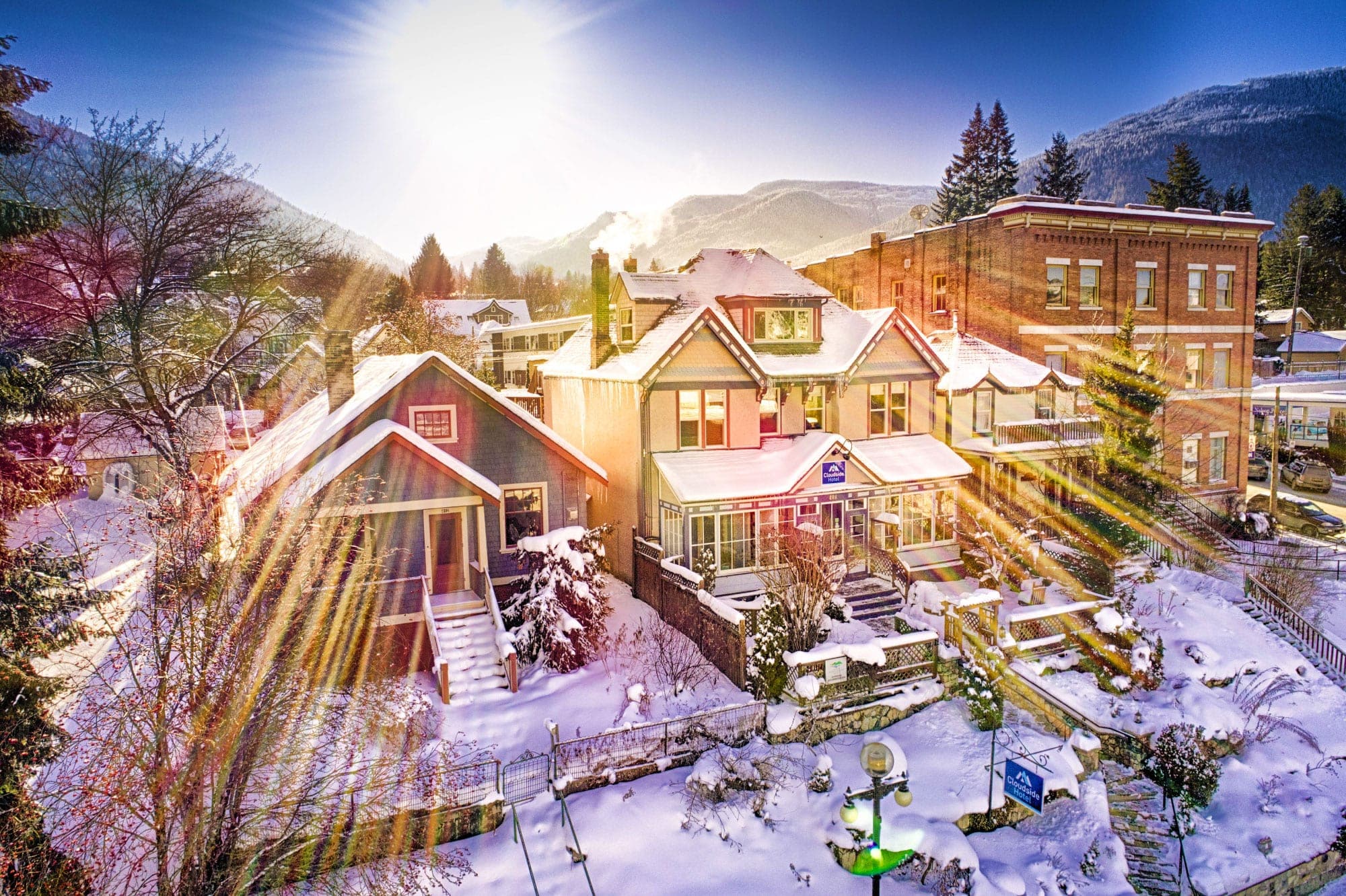 Cloudside Hotel from the front in winter