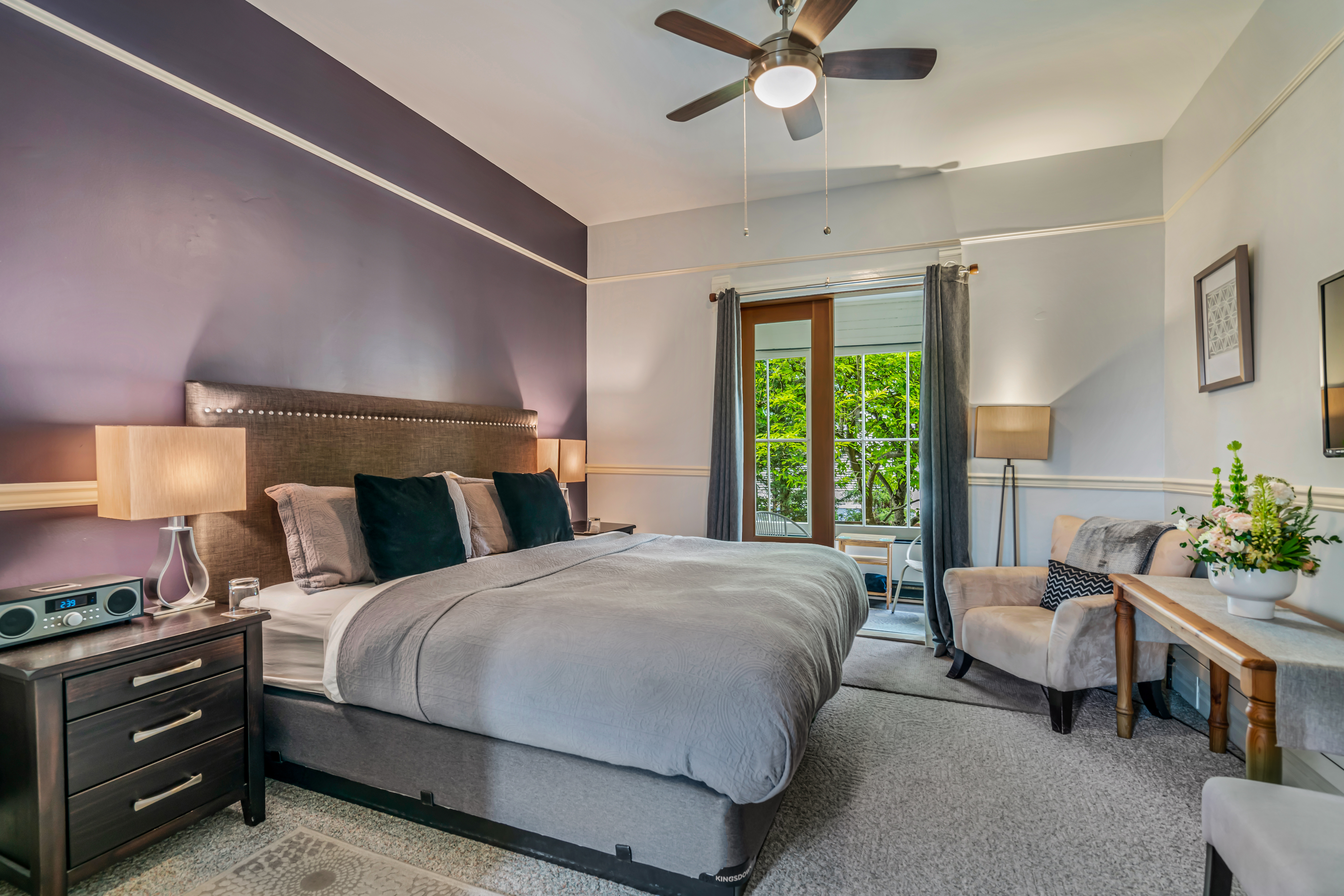 Sycamore king bedroom